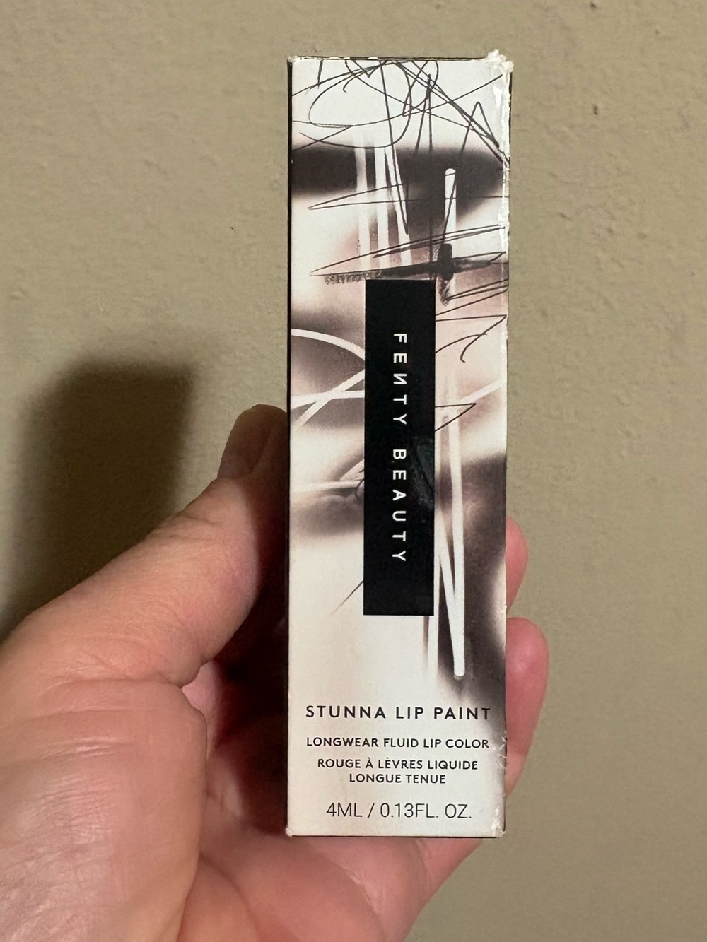 Fenty Beauty Stunna Lip Paint Longwear Fluid Lip Color - UNINTERESTED 10 New.